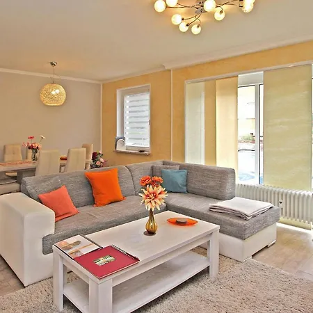 Ferienwohnung *